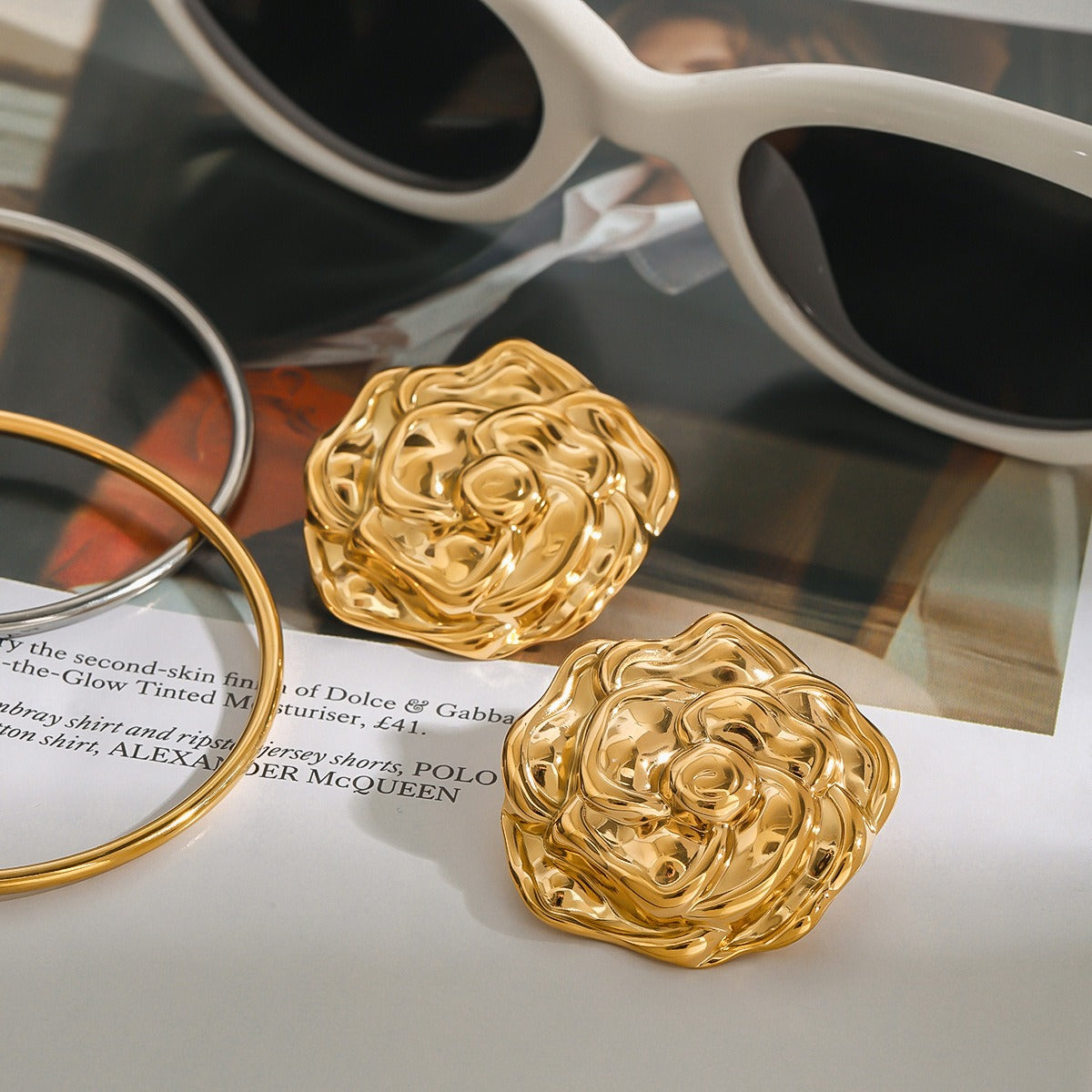 Flower-textured earrings