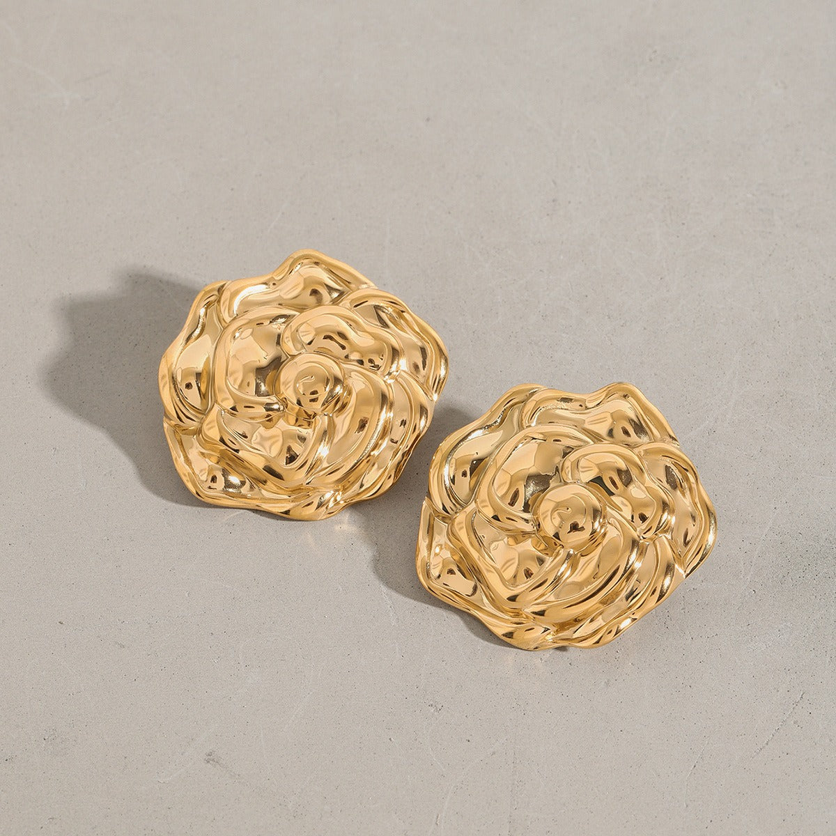 Flower-textured earrings