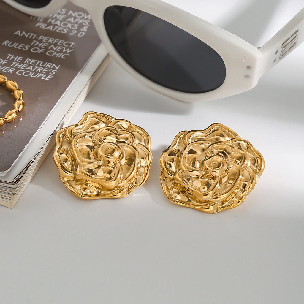 Flower-textured earrings